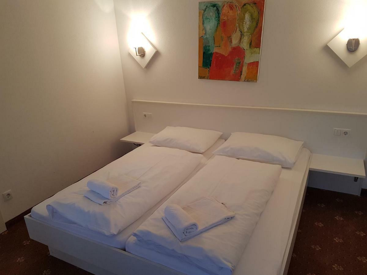 Apartment Voorhorst วาไกรน์ ภายนอก รูปภาพ