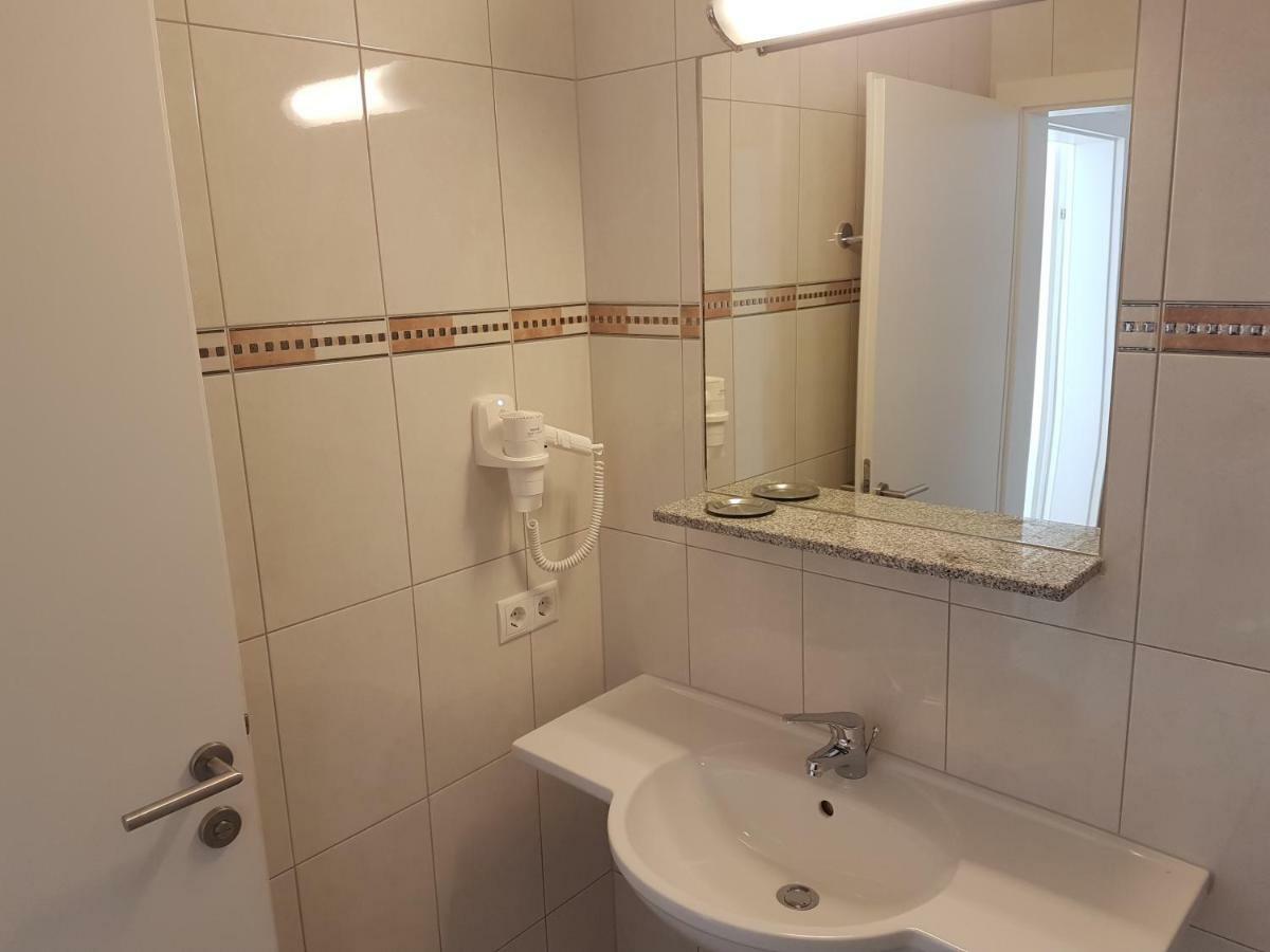 Apartment Voorhorst วาไกรน์ ภายนอก รูปภาพ