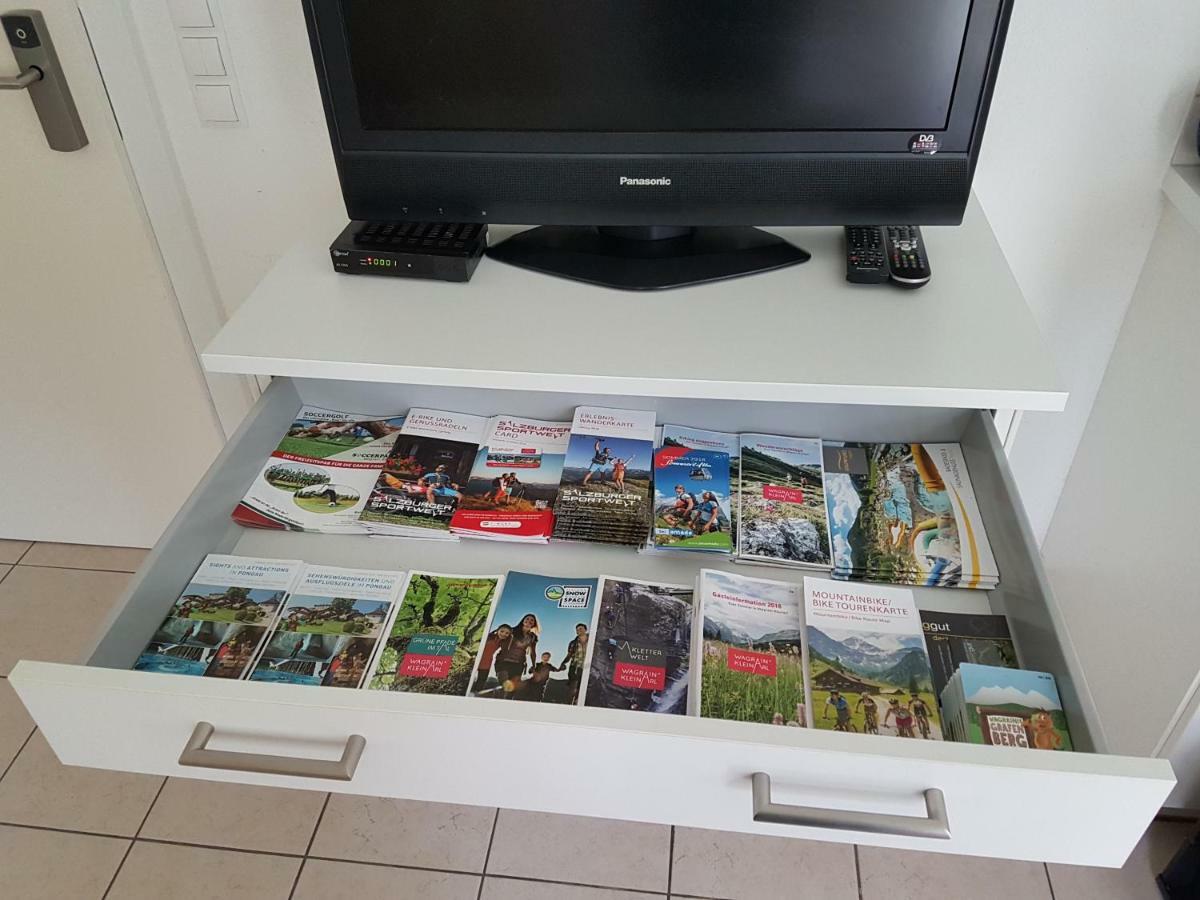 Apartment Voorhorst วาไกรน์ ภายนอก รูปภาพ